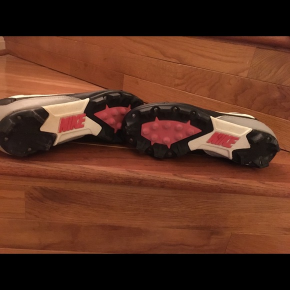 Nike Cleets - Picture 2 of 7